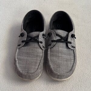 Cat & Jack Kids’ Briar Slip-On Sneakers Gray Boys Size 2